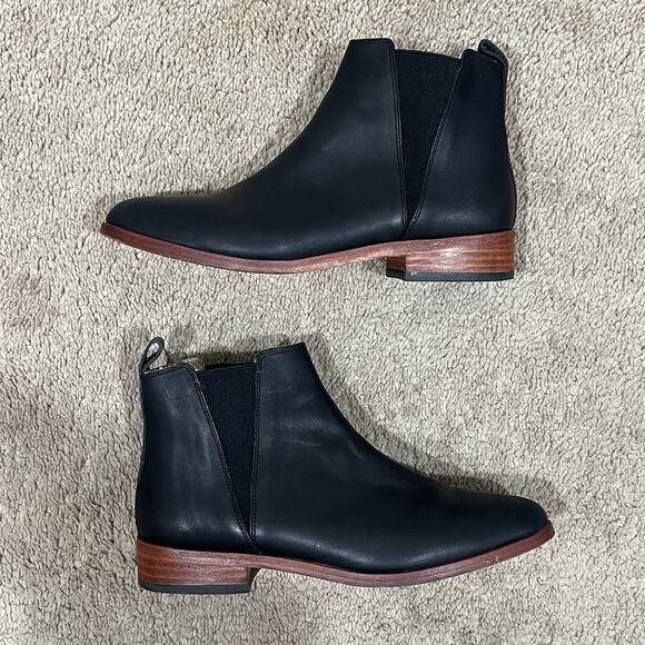 Nisolo Everyday Chelsea Boots Black Leather Pointed Toe Low Stacked Heel Size 7 - Picture 7 of 8
